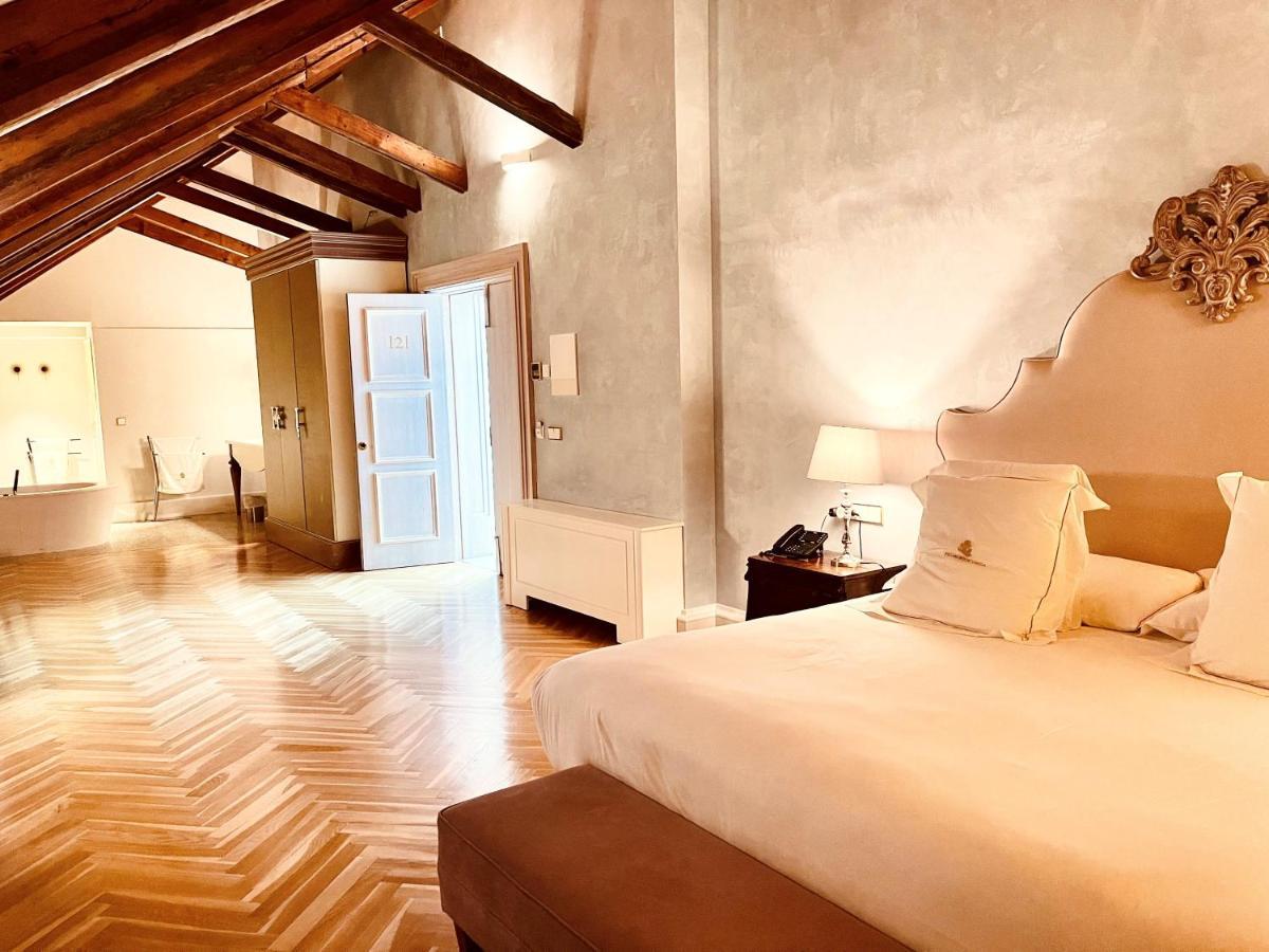 Hotel Palacio De Ubeda 5 G.L Екстер'єр фото Suite at the Hotel