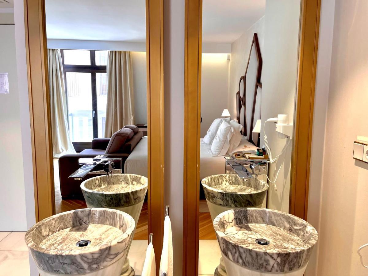Hotel Palacio De Ubeda 5 G.L Екстер'єр фото Bathroom