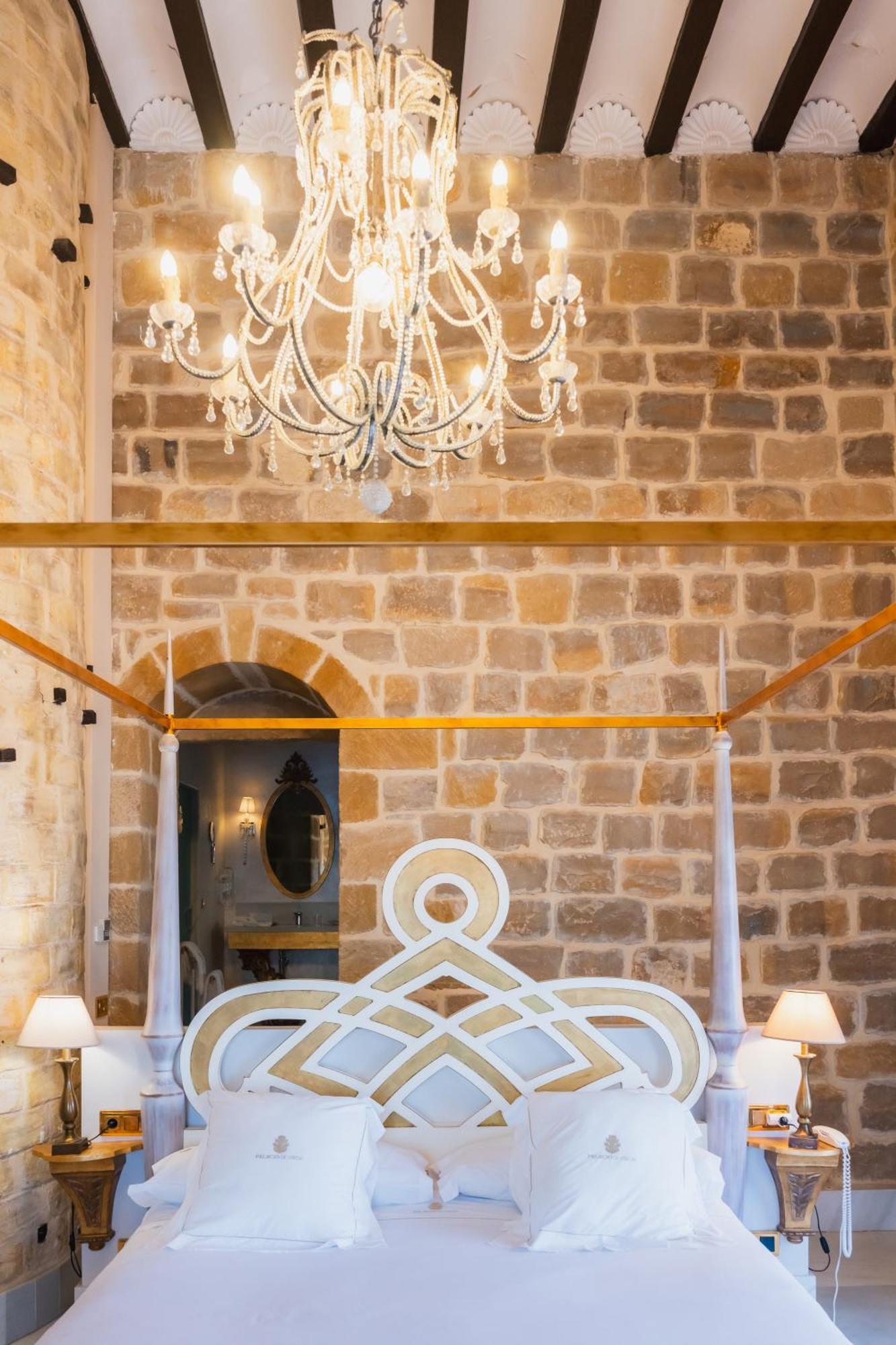 Hotel Palacio De Ubeda 5 G.L Екстер'єр фото The bimah