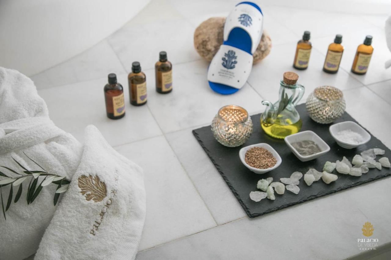Hotel Palacio De Ubeda 5 G.L Екстер'єр фото Aromatherapy